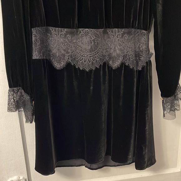 For Love & Lemons long sleeve velvet lace dress - Picture 4 of 10